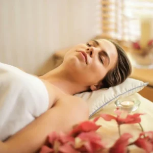 Massage 1h + Jacuzzi